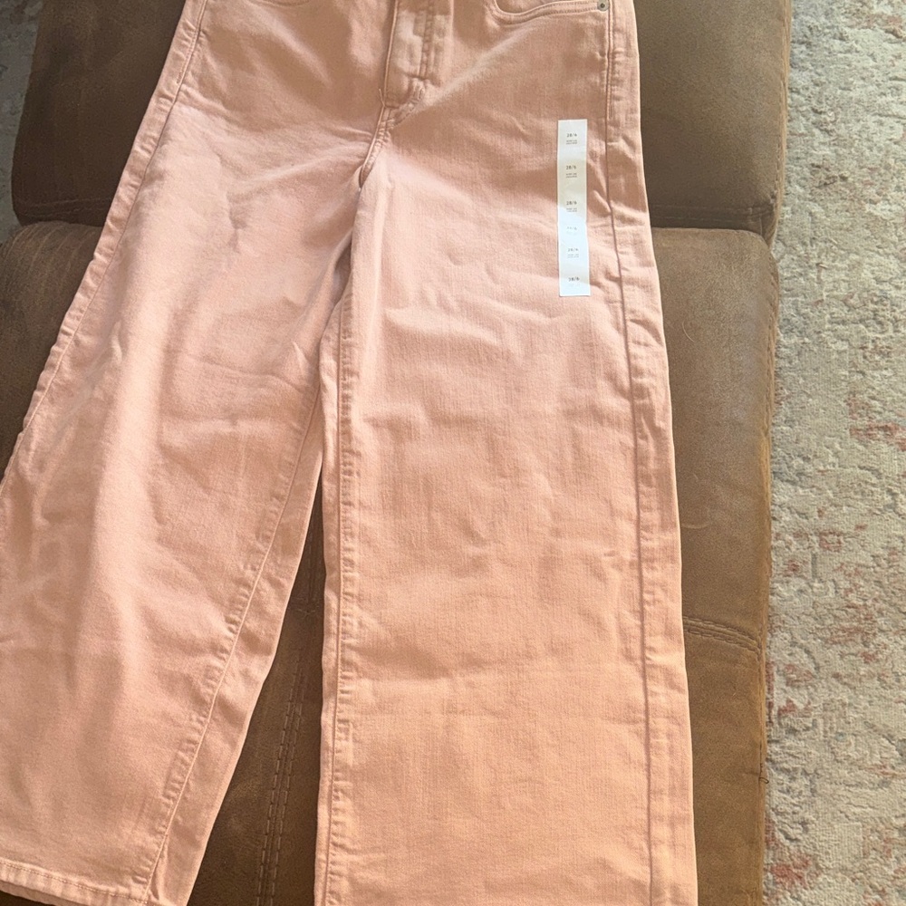 Cropped wide  Leg salmon colored  Women’s Jeans - Picture 5 of 5